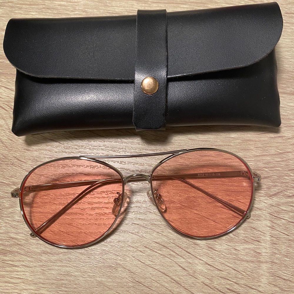 NEW！Pink Sunglasses